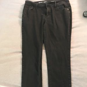 black Old Navy Rockstar, skinny jeans, 12 reg.